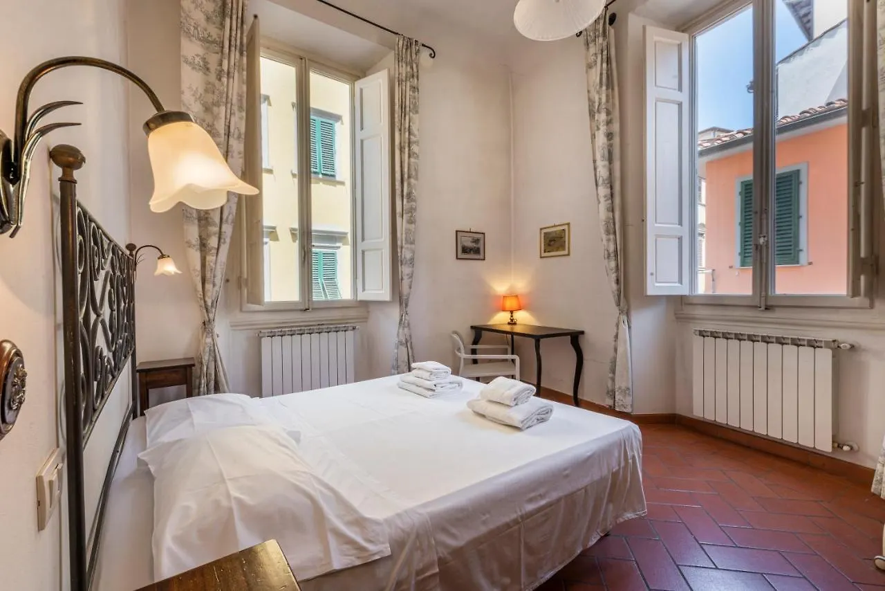 Casa Ghibellina By Mmega Apartment Florence
